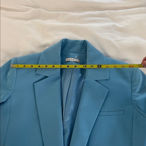 Alice + Olivia Sky Blue Blazer and Shorts Set - Picture 7 of 7